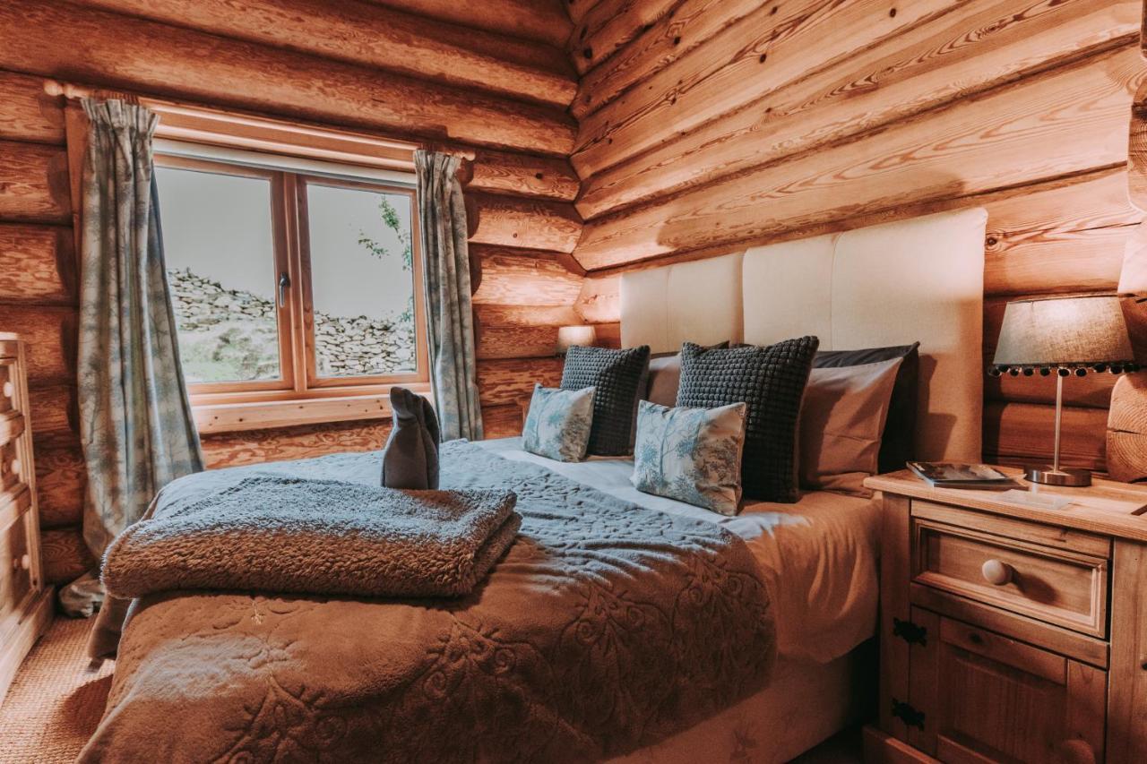 Newland Valley Log Chalet